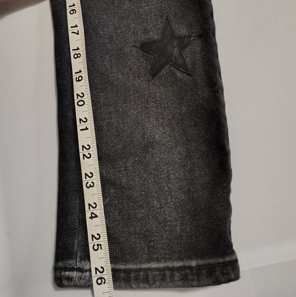 Blanknyc women's jeans the Madison crop pants, star patches,high rise, sz 26. - Picture 13 of 16